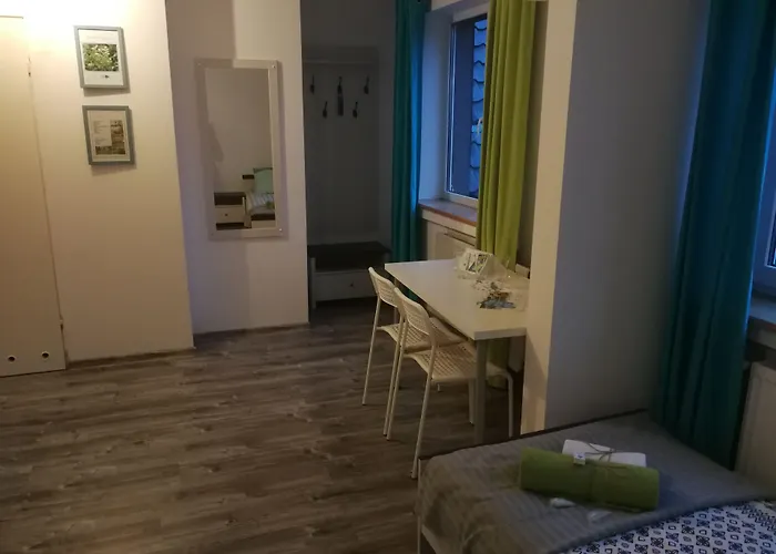 Mieta I Woda Semesterpark Wdzydze Tucholskie